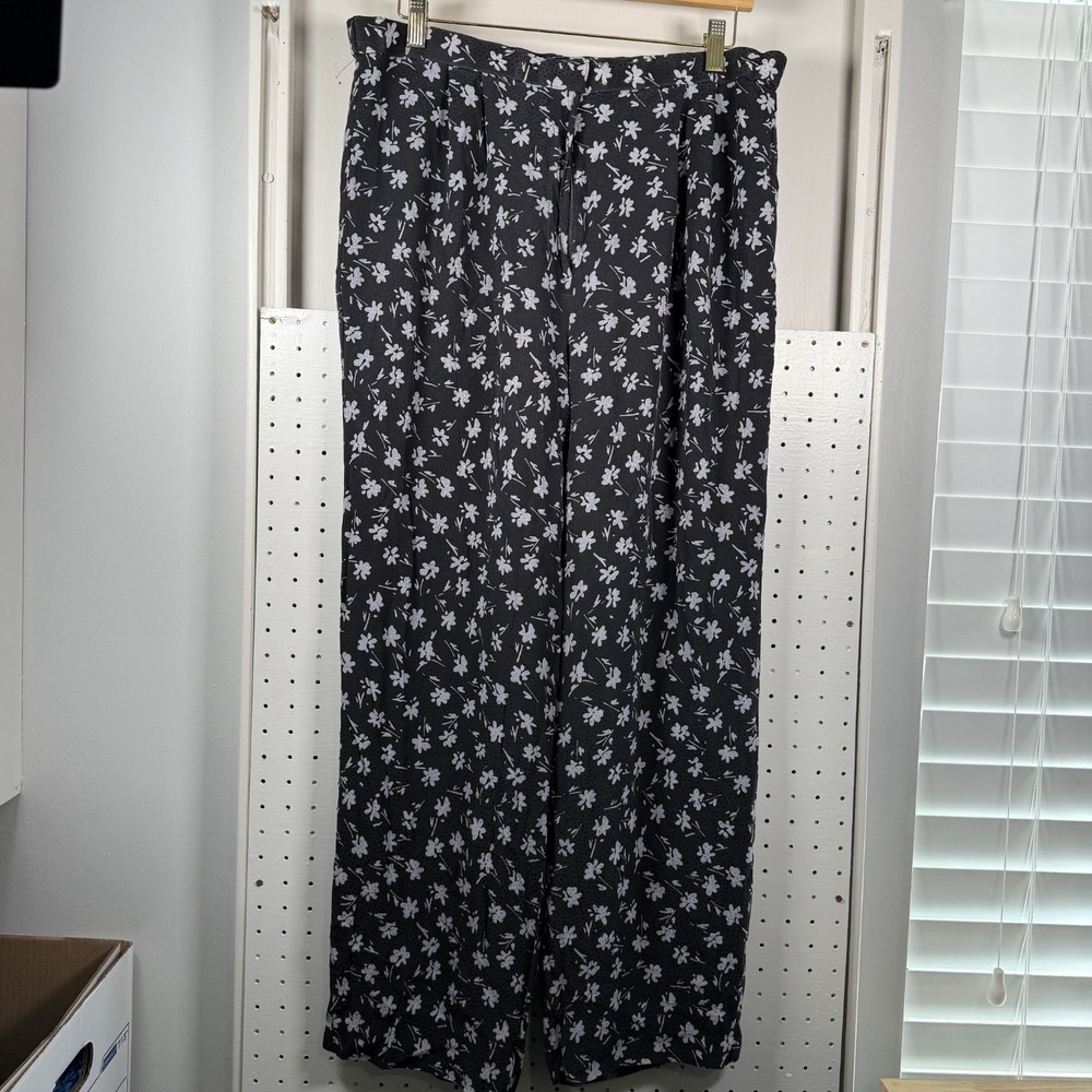 Christian A. Pants Womens 32" Waist Black Floral Pleated Wide Leg Cottage Core